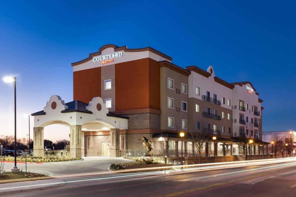 Courtyard by Marriott Fort Worth Historic Stockyards — 3