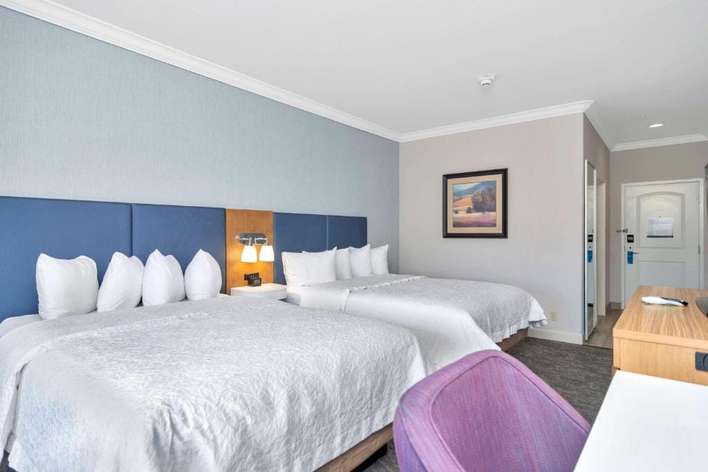 Hampton Inn & Suites Fort Worth-Fossil Creek — 2