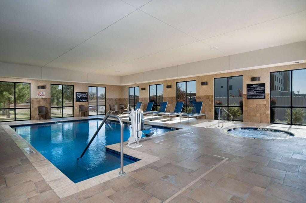 Hampton Inn & Suites Fort Worth-Fossil Creek — 4