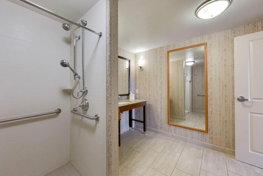 Homewood Suites by Hilton Fort Worth Medical Center — 3