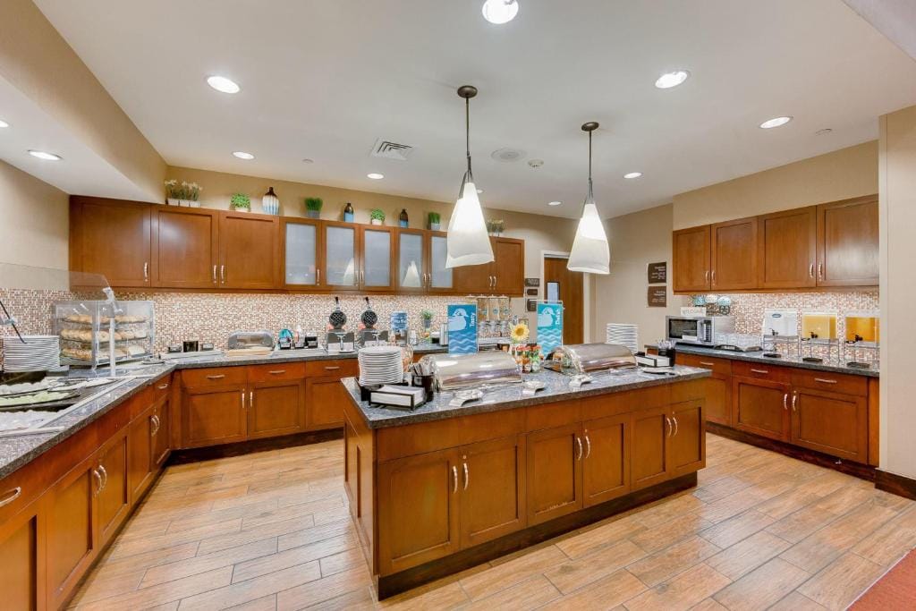 Homewood Suites by Hilton Fort Worth Medical Center — 5