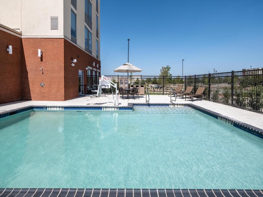 Hyatt Place Fort Worth-Alliance Town Center — 4