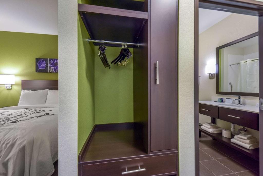Sleep Inn & Suites Fort Worth - Fossil Creek — 3