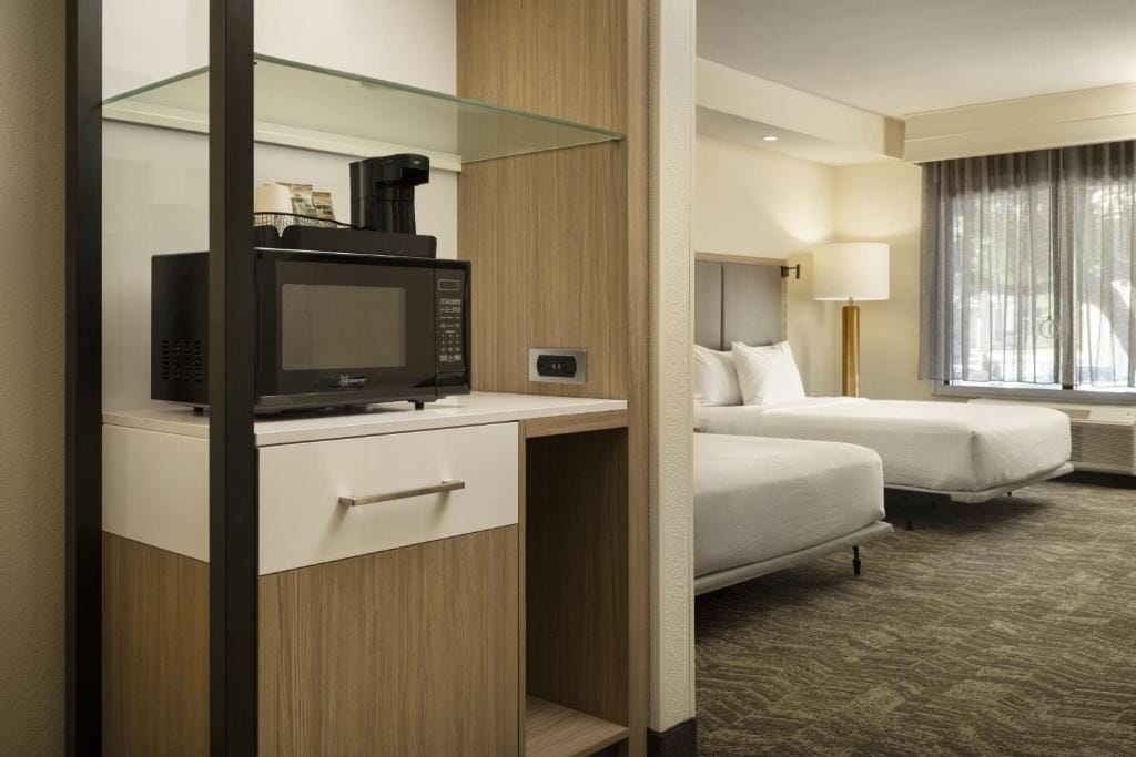 SpringHill Suites Fort Worth University — 2