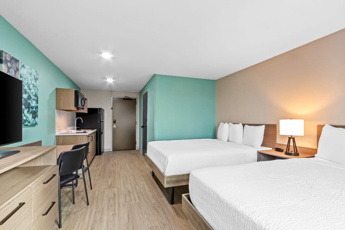 ECHO Suites Extended Stay by Wyndham Phoenix-Peoria/Glendale