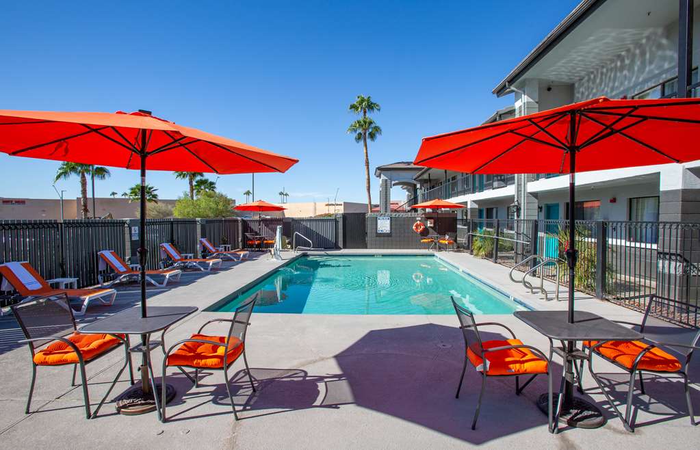 The Hotel Serene Glendale Peoria, Surestay Collection by BW — 4