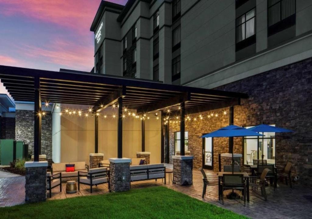 Homewood Suites By Hilton Greensboro Wendover, Nc — 4