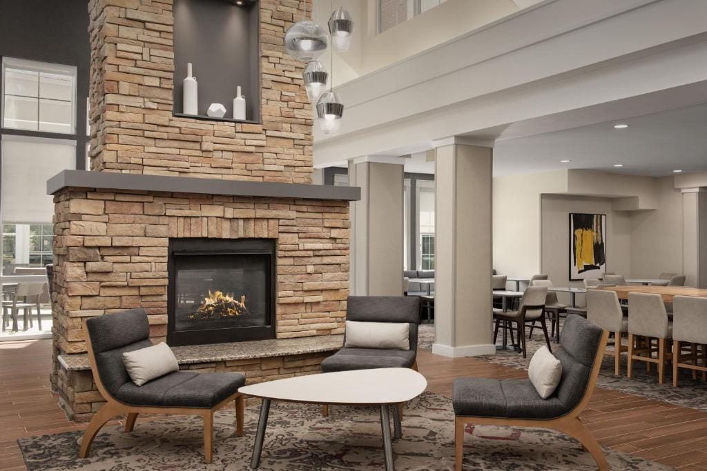 Residence Inn by Marriott Greensboro Airport