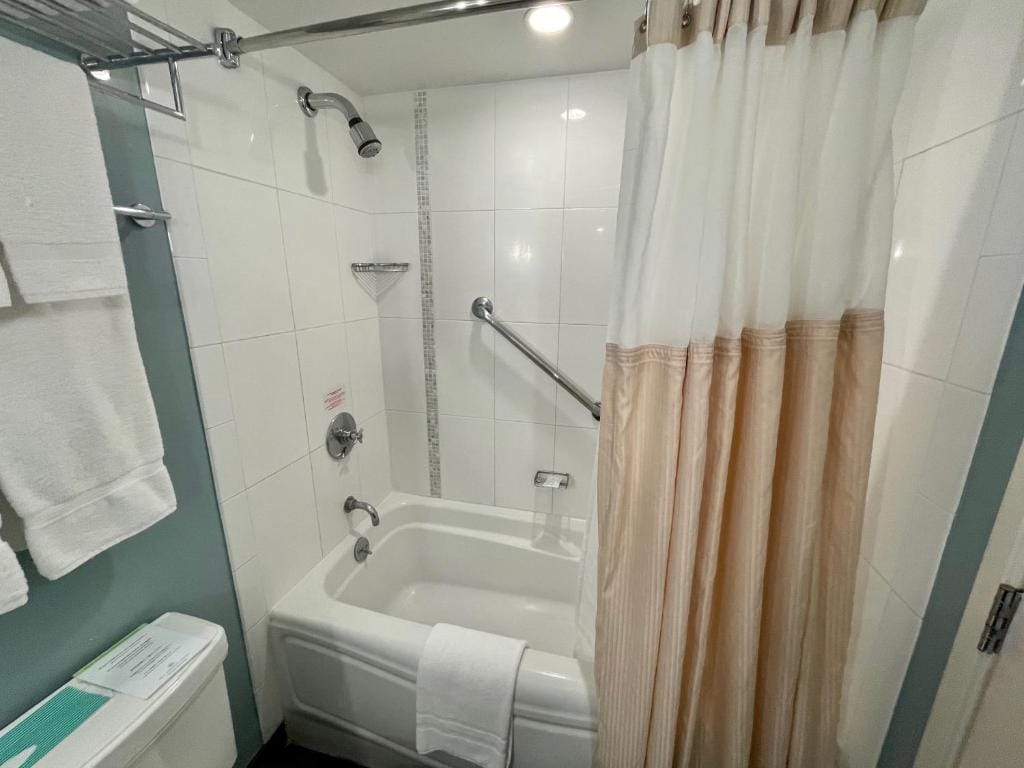Ala Moana Hotel 31st floor — 3