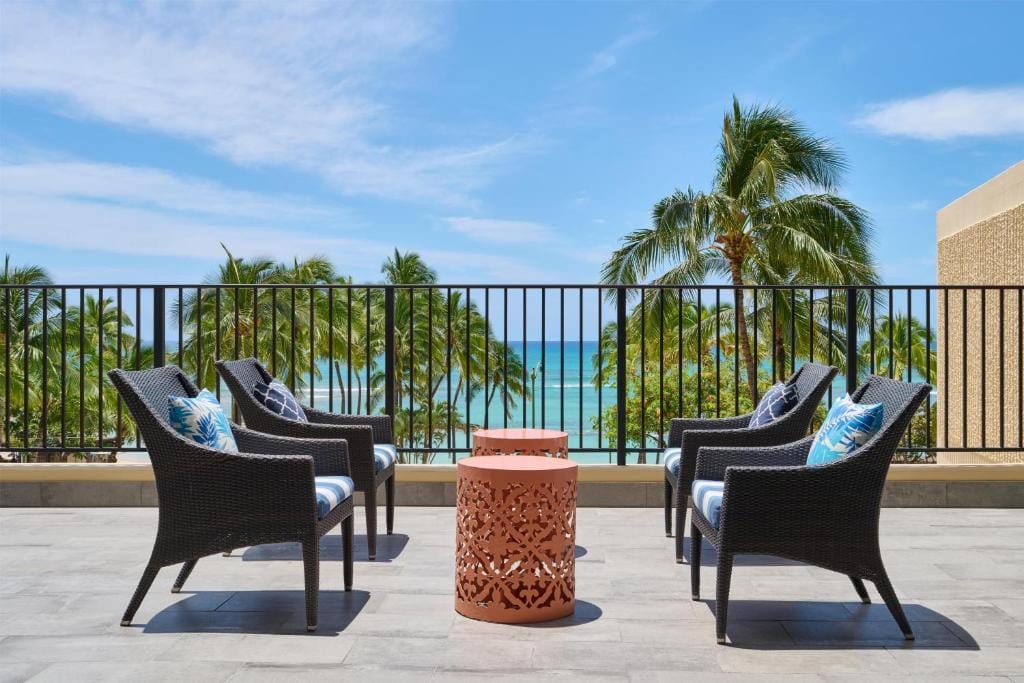 Aston Waikiki Beach Tower