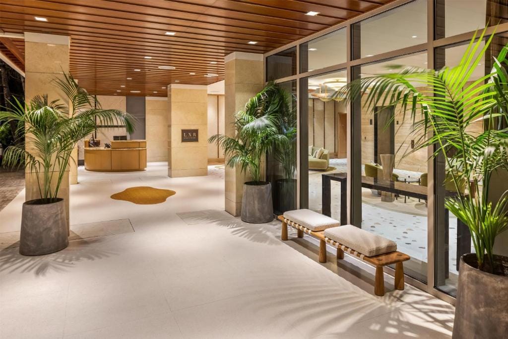 Ka Laʻi Waikiki Beach, LXR Hotels & Resorts — 2