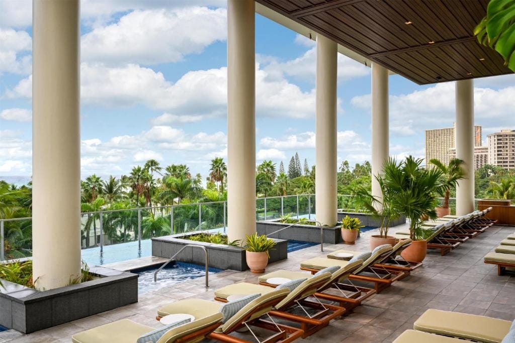 Ka Laʻi Waikiki Beach, LXR Hotels & Resorts — 4