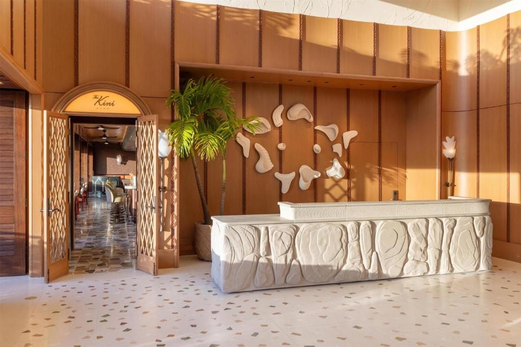 Ka Laʻi Waikiki Beach, LXR Hotels & Resorts — 5