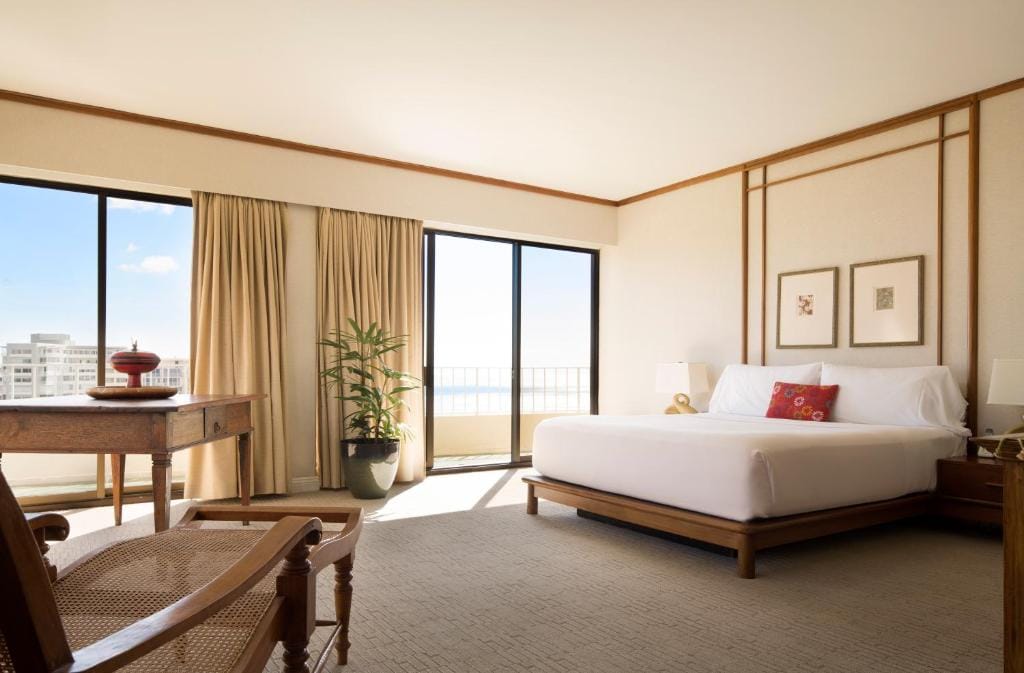 Lotus Honolulu at Diamond Head — 2