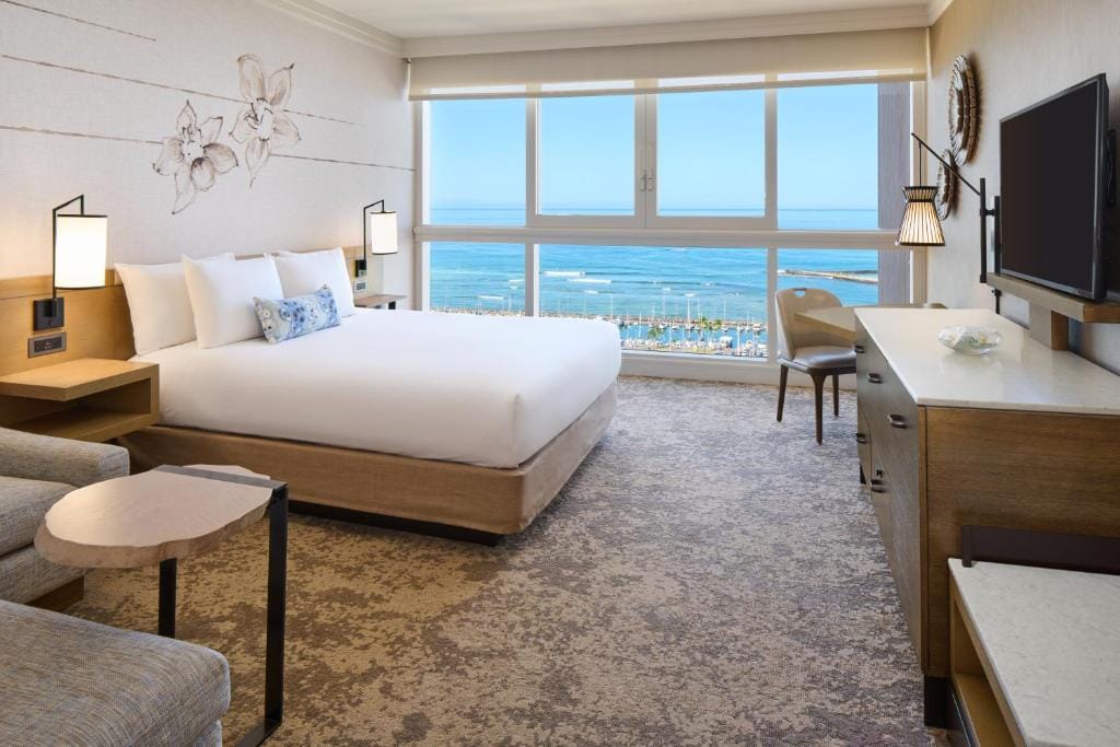 Prince Waikiki — 5