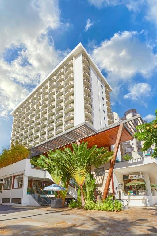 The Laylow Waikiki, Autograph Collection — 5