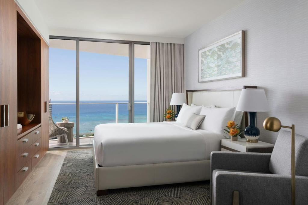 The Ritz-Carlton Residences, Waikiki Beach Hotel — 2