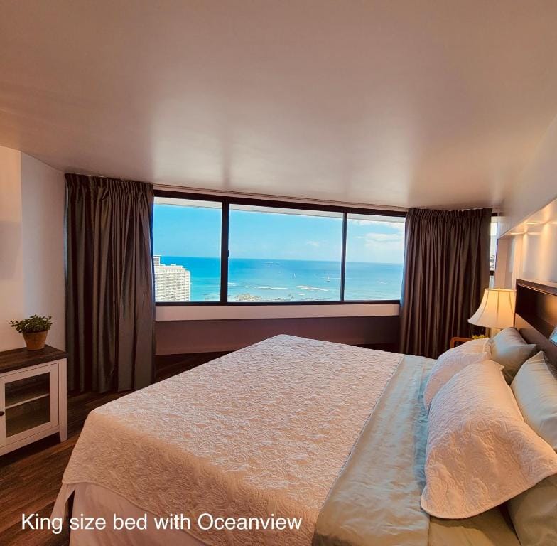 Waikiki High-rise sea view free parking