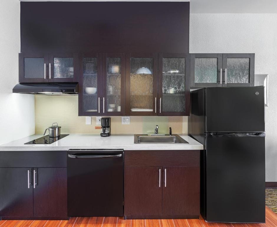 Candlewood Suites Houston - Spring by IHG — 4
