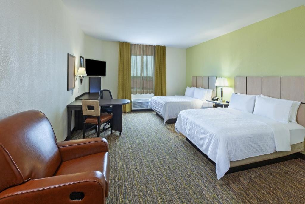 Candlewood Suites Houston - Spring by IHG — 5