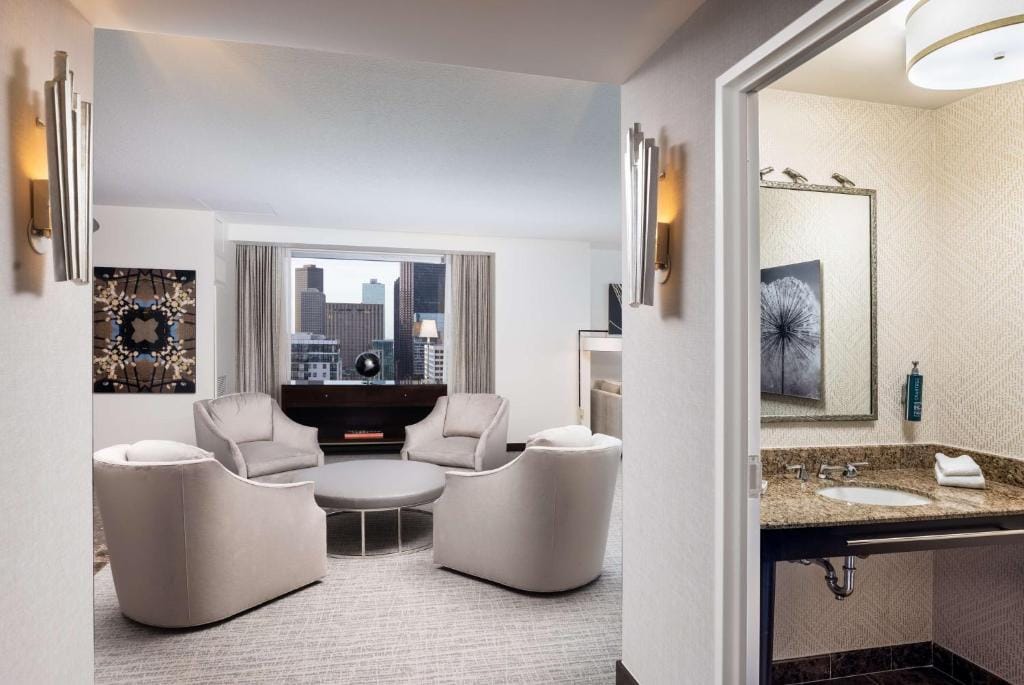 Hilton Americas - Houston — 3