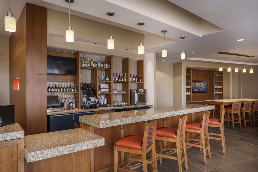 Hyatt Place Houston Galleria — 5