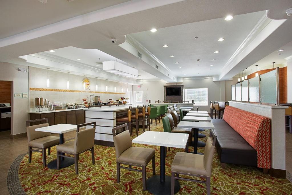 La Quinta by Wyndham Houston Channelview — 5