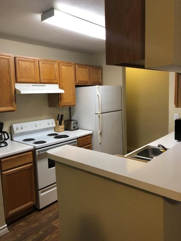 The Reside Fully Furnished Condos - Medical Stays Welcome — 4