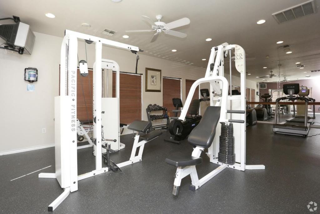 The Reside Fully Furnished Condos - Medical Stays Welcome — 5