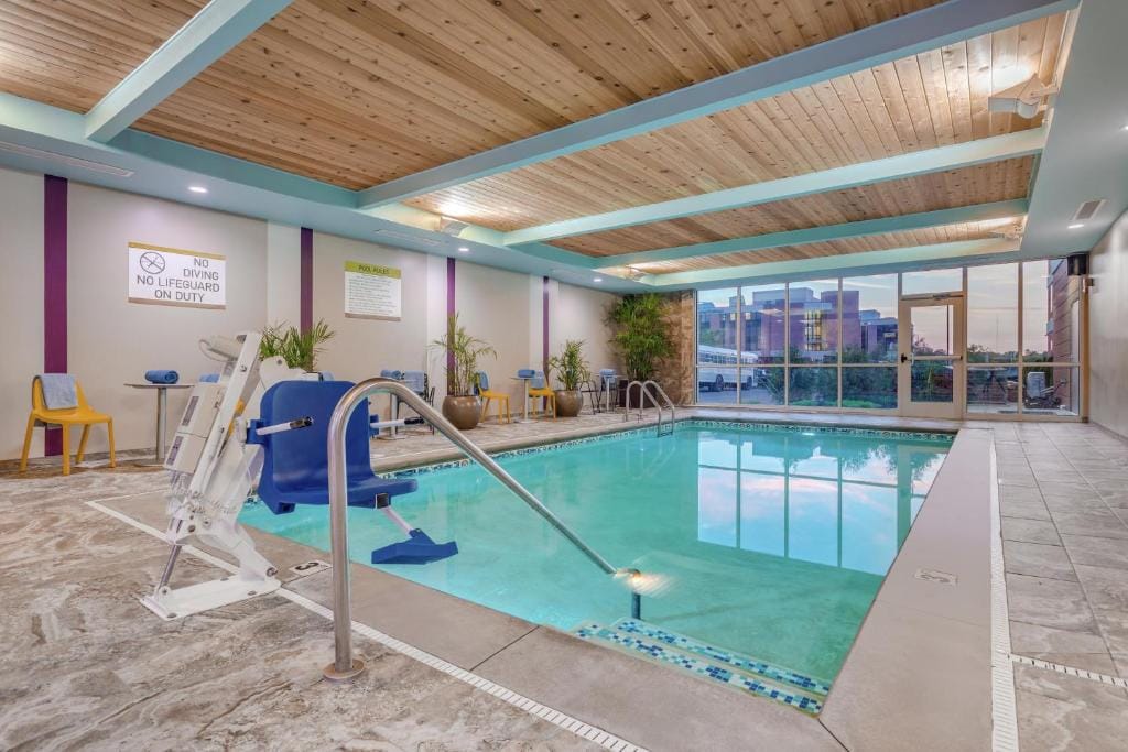 Home 2 Suites By Hilton Indianapolis Northwest — 4