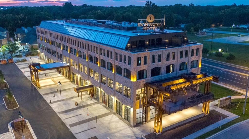 Ironworks Hotel Indy — 5