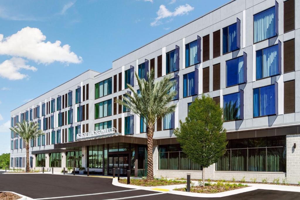 AC Hotel by Marriott Jacksonville St Johns Town Center — 5