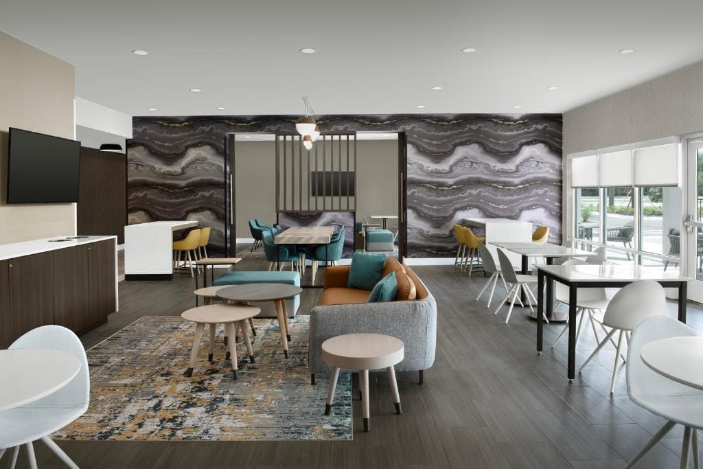 TownePlace Suites Jacksonville Airport — 4