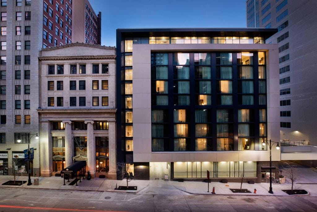Ambassador Hotel Kansas City, Autograph Collection — 5