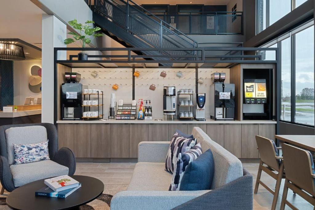 Atwell Suites Kansas City Airport by IHG — 4