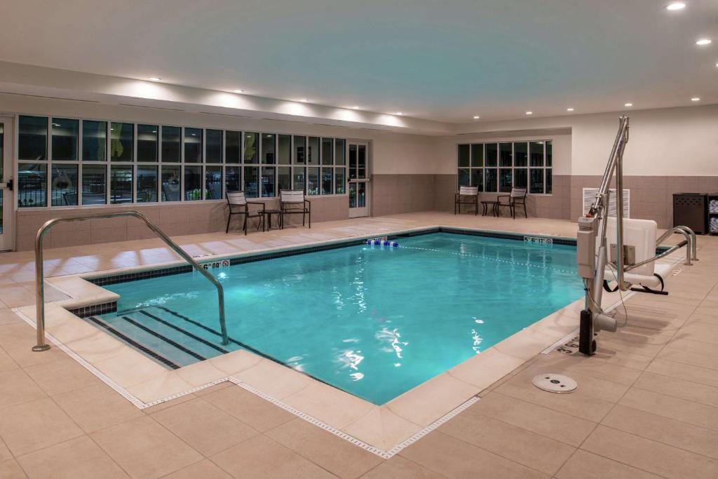 Hilton Garden Inn Kansas City Airport Mo — 4