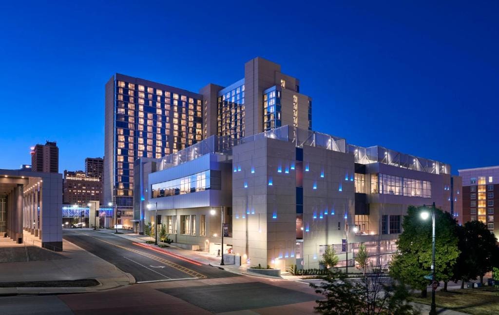 Loews Kansas City — 4