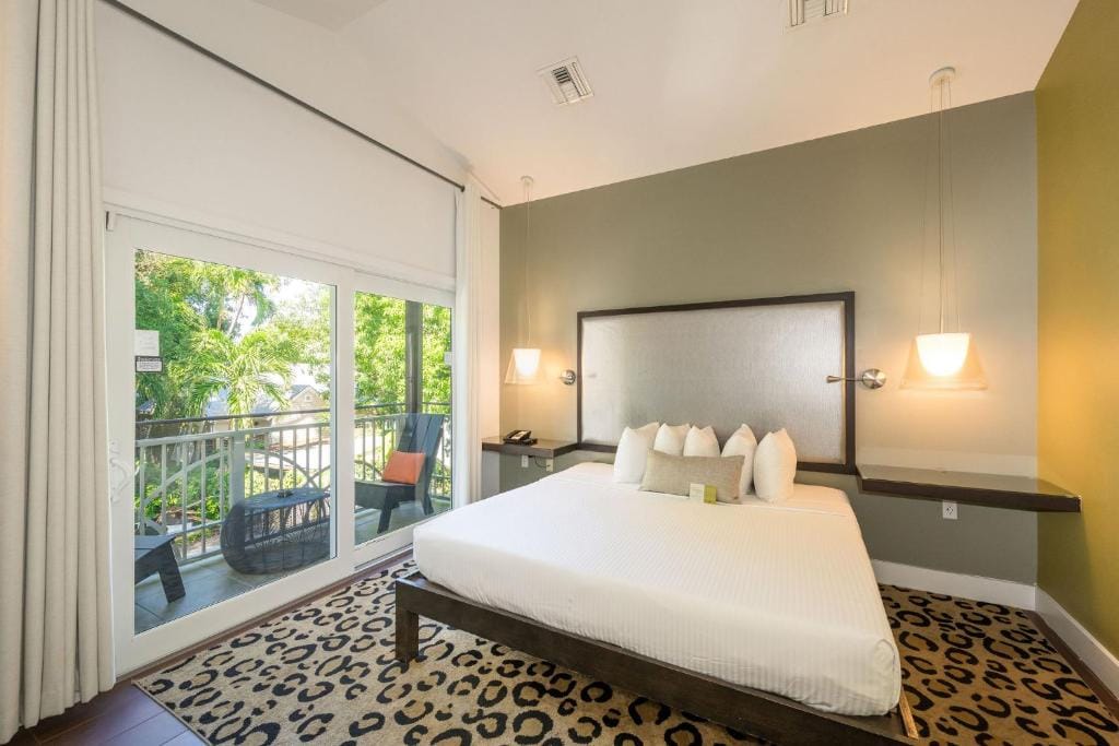 Truman Hotel — 2