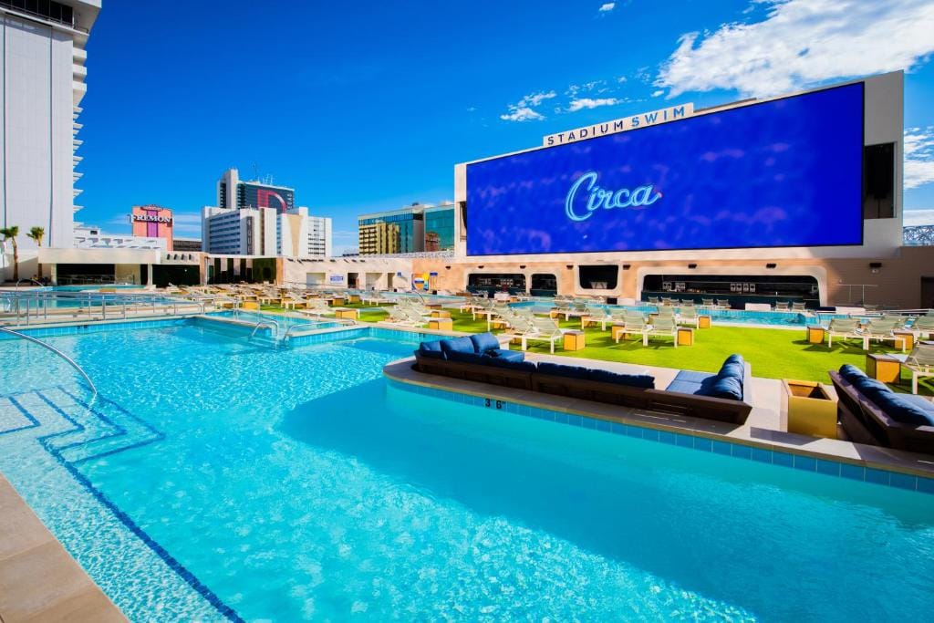Circa Resort & Casino - Adults Only — 4