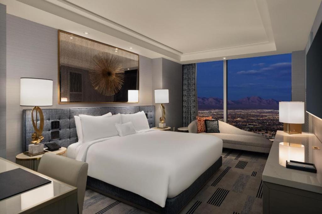 Fontainebleau Las Vegas, MICHELIN Key Award Hotel — 2
