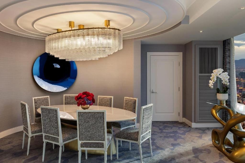 Fontainebleau Las Vegas, MICHELIN Key Award Hotel — 4
