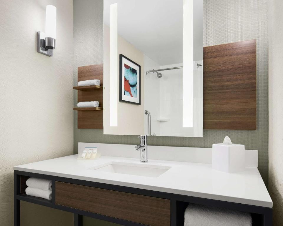 Hilton Garden Inn Las Vegas/Henderson — 3