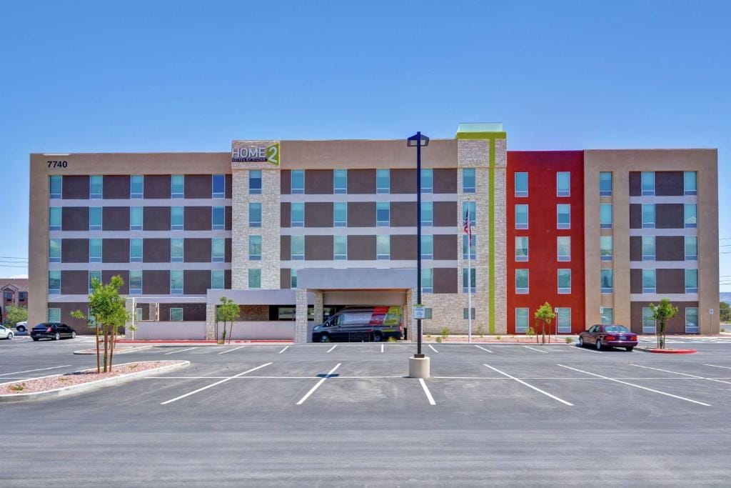 Home2 Suites By Hilton Las Vegas Strip South — 1