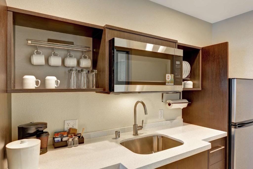 Home2 Suites By Hilton Las Vegas Strip South — 3