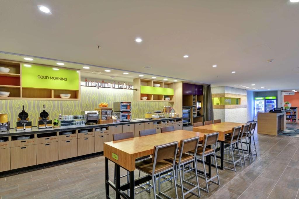 Home2 Suites By Hilton Las Vegas Strip South — 5