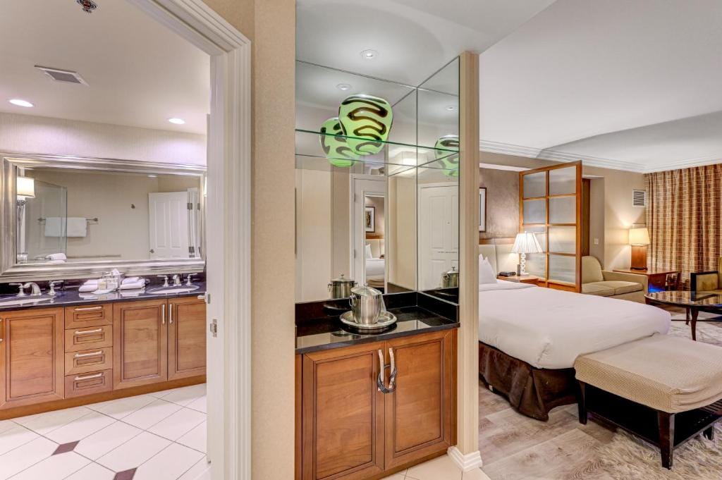 Luxury Studio MGM Signature Best Location Lazy River No Resort Fee — 3