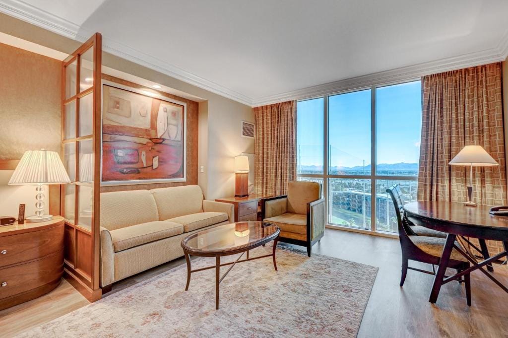 Luxury Studio MGM Signature Best Location Lazy River No Resort Fee — 5