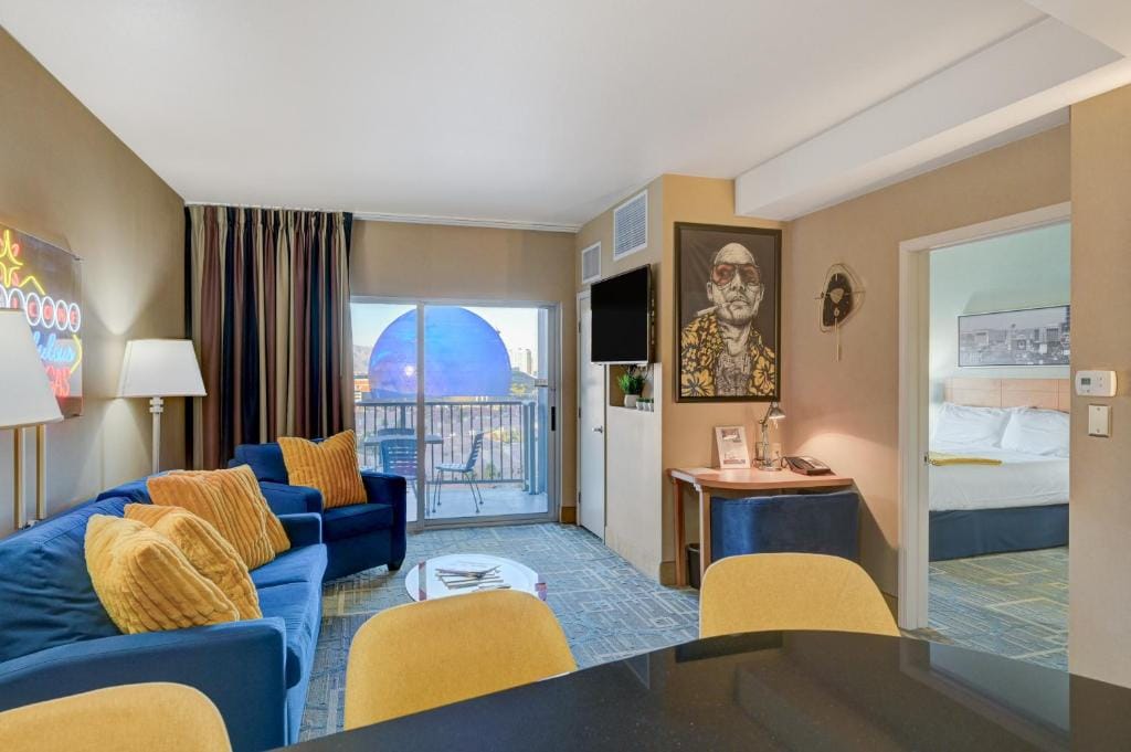 SPHERE IN 4K - Vintage Vegas Condo with Sphere and Strip Views!