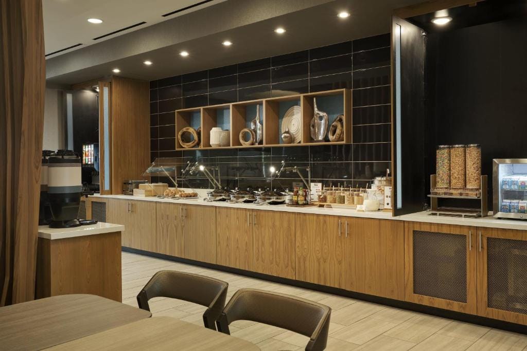 SpringHill Suites by Marriott Las Vegas Airport — 5