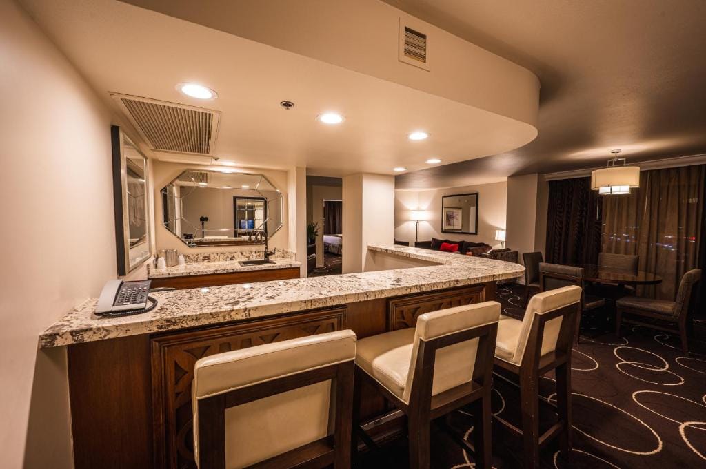 Sunset Station Hotel & Casino — 3